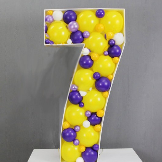Купить Цифра 7 с шарами Аэромозайка 1 м - магазин воздушных шариков