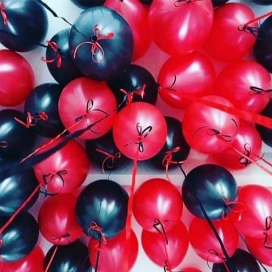 Купить Шары под потолок красно-черные - магазин воздушных шариков